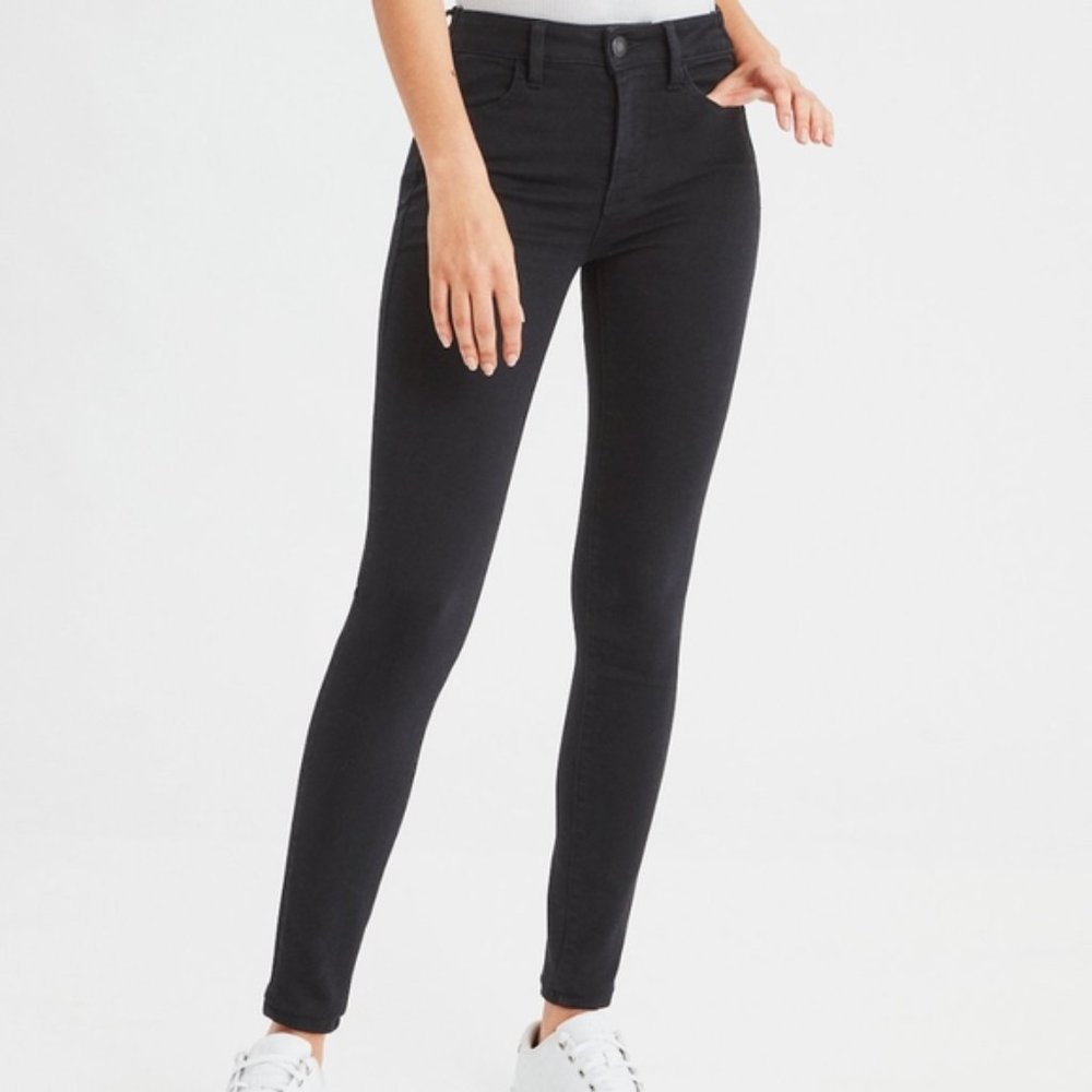 AMERICAN EAGLE Black Super Stretch Jeggings